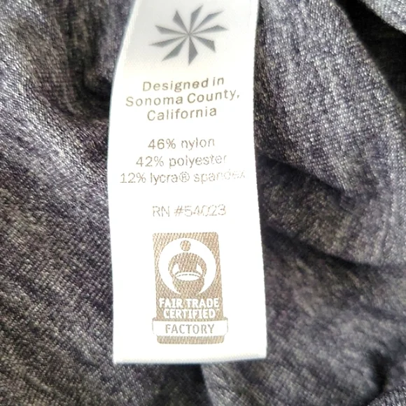 Athleta Chaturanga Heather Grey Capri Legging size XS - Picture 5 of 6